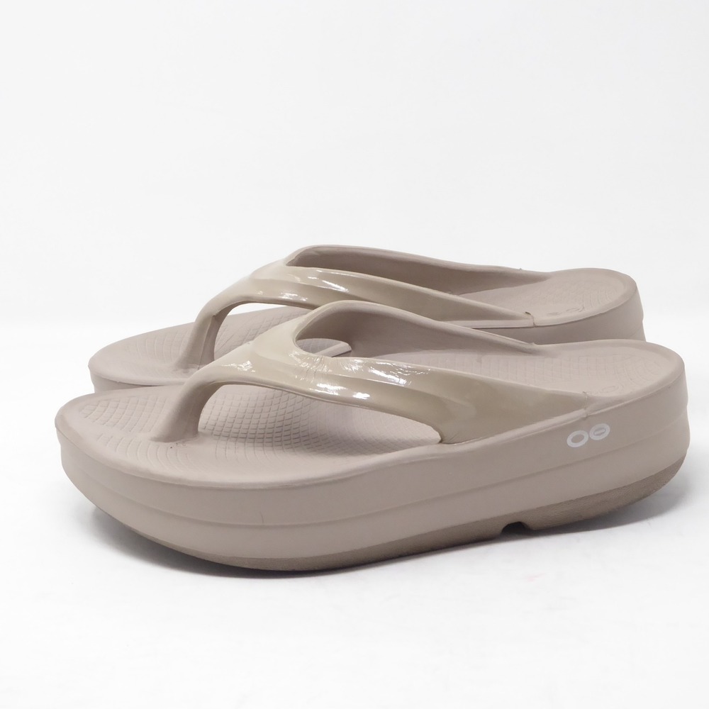 OOmega OOlala Sandals Womens Size 6 Stone Beige Thong Platform Flip Flops - Picture 5 of 9